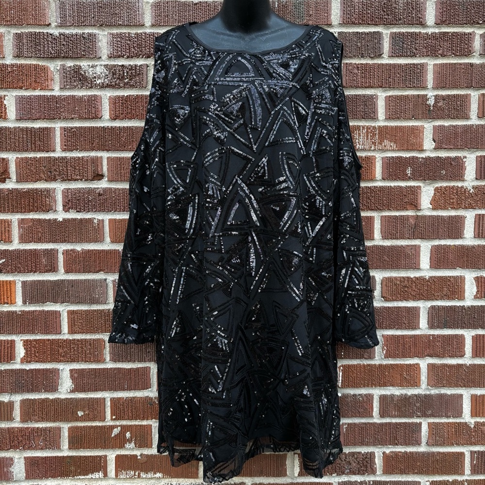 Boohoo Shift Dress Sz 18 Long Sleeve Cold Shoulder Open back Bow Sequin Black